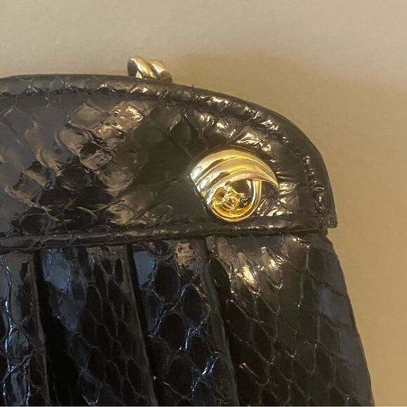 SHALS BLACK SNAKESKIN CLUTCH Crossbody Evening Handbag - Picture 5 of 6